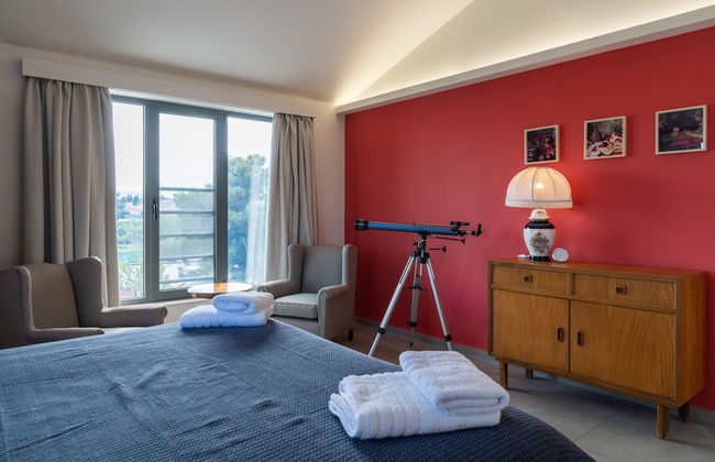 CHROMA Lodge Pikermi - Foto 18