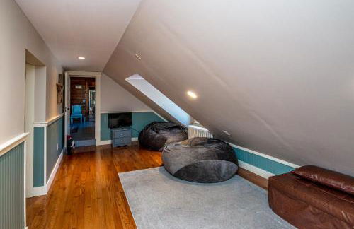 Whispering Waters Farmhouse and Wedding Barn - Foto 73