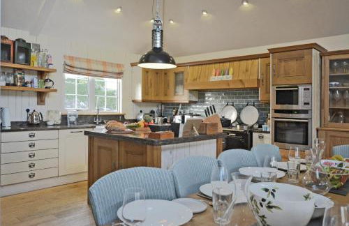 Penmorfa - Sublime Abersoch retreat with roof terrace, 80m from beach, great for surfing - Foto 25