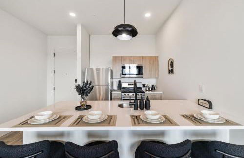 Upscale Views 2br Free Parkn, Walk 2 Train, 2bath - Foto 34