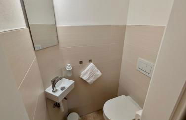 Gästehaus Philipp im Herzen des Fichtelgebirges - 5 Ferienwohnungen, großes Grundstück, Wald und Wiese, Wohnung mit privater Sauna, kostenfreie Parkplätze, WLAN - Foto 14