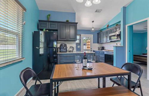 Renovated, Cozy 2 Bedroom - Foto 15