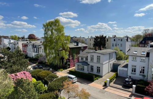 Helle Dachgeschosswohnung mit großer Südterrasse - Foto 11