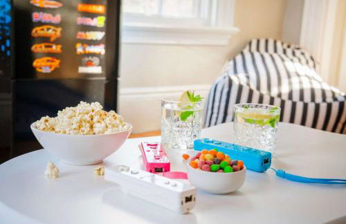 The Curator's Retreat For 8 - Photo 18