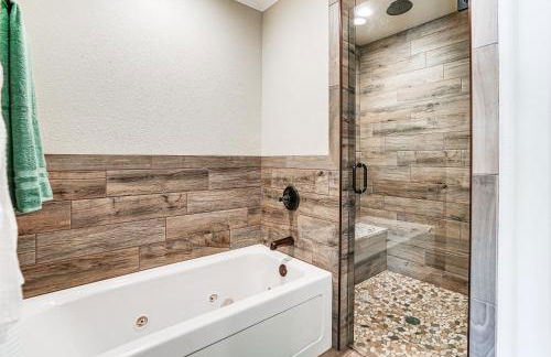 Fenced Yard Modern Barndominium in Amarillo! - Photo 14