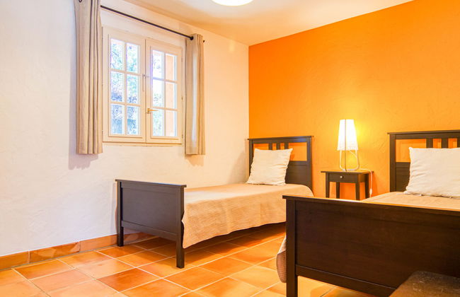 4 bedroom House in Bagnols-en-Forêt with private pool and garden - Photo 28