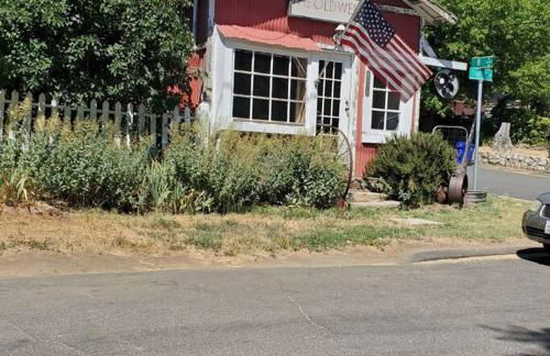 Cozy, Cheerful & Charming Cabin - Historic Julian - Foto 6