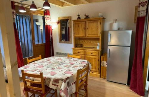 Appartement rénové avec balcon proche du centre - FR-1-692-13 - Photo 12