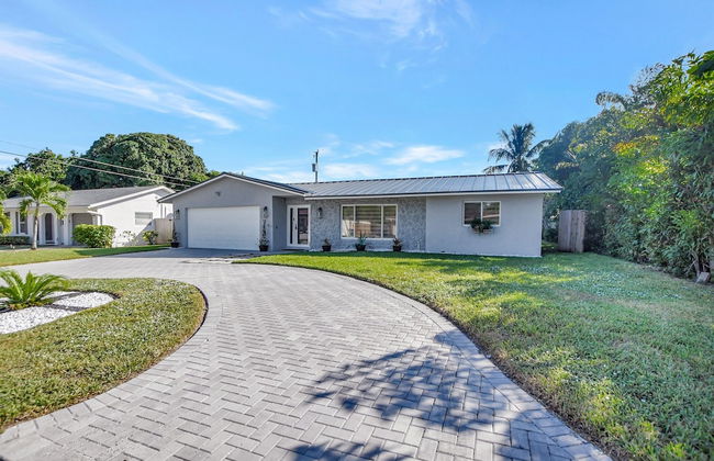 Boca Beauty - Stylish Home With Pool 3 Bedroom Home by RedAwning - Foto 50