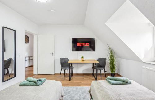 Larooms Merseburg - Apartment NP24 - 2 Zimmer - 4 Betten - Waschmaschine - Parkplatz - Balkon - Foto 15