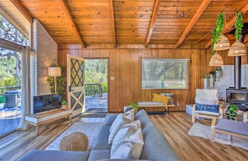 Lovely Oakhurst Cabin with Deck and Mtn Views! - Foto 5