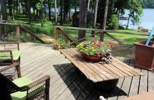 Lake Palestine Family Getaway with Waterfront Deck - Foto 3