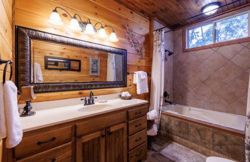 Paradise Found - Lookout Mt Edge, Hot Tub & Views - Foto 26