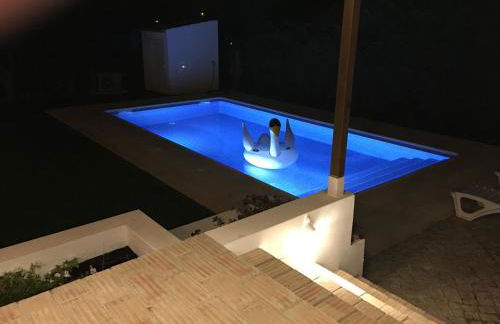 Villa Zen - beautiful private pool-heating option, hot tub, beautiful garden - Foto 13