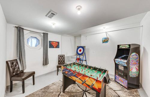 Waterfront Fox Lake Vacation Rental with Fire Pit! - Foto 25