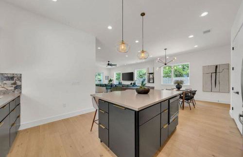 Sleeps 42 2 Pools & Game Room 11BR near Downtown - Foto 23