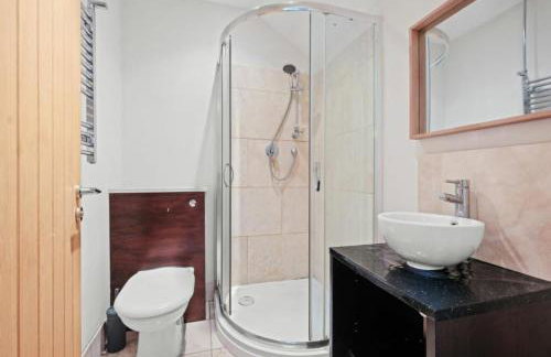 5 bed house with hot tub - Foto 18