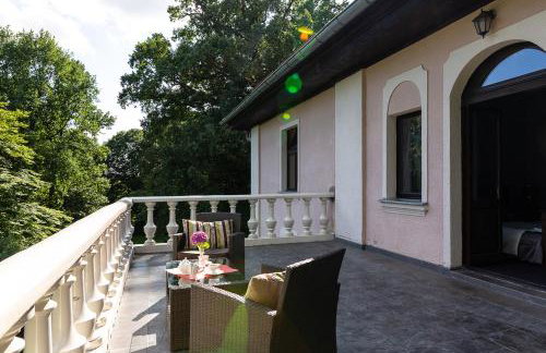 Pałac Pozorty - Foto 78