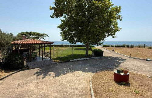 FRONT SEA House DIKELLA - Foto 1