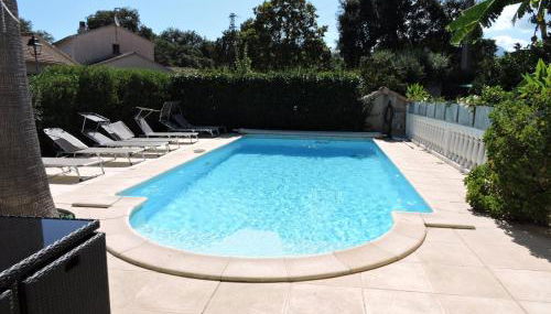 VILLA tous conforts avec Piscine privée et accès Plage - Foto 4