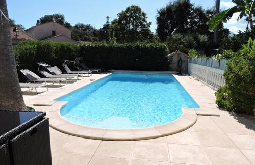 VILLA tous conforts avec Piscine privée et accès Plage - Foto 4