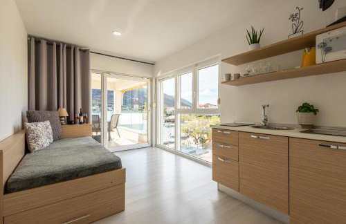 Holidays Roko - Sea View Apartments with Pool - Foto 19