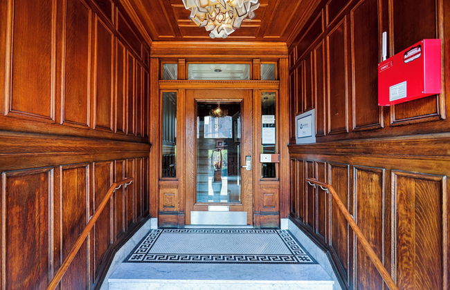 Maverick Suites at 89 Marion - Foto 1