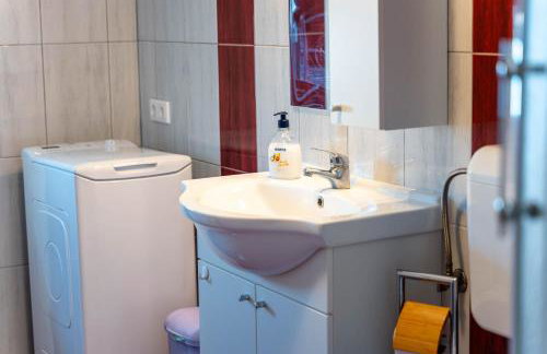 Seaview family apartments Dubrava - Photo 18