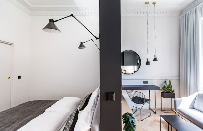 Homewell Boutique Apartments - Photo 22