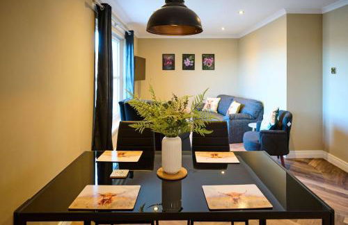 Outstanding 2BD Apt - Ferry Terminal & Free Parking - Foto 10