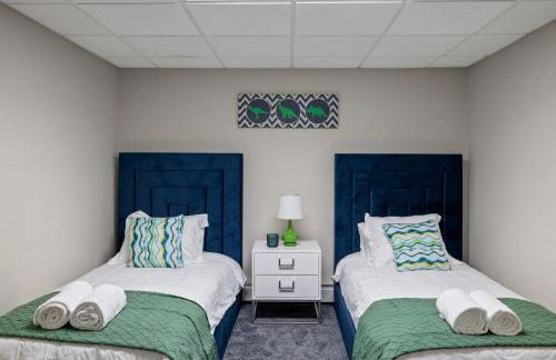 Huge Retreat w Alaska King, Pool & Jacuzzi Tub Indoor - Foto 53