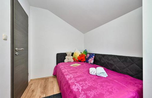 Beautiful Home In Dugo Selo - Foto 25