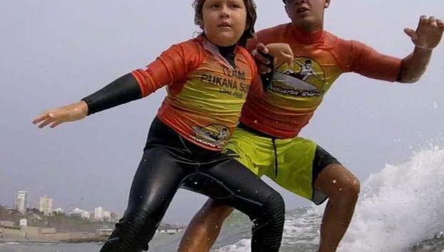 Curso de surf en Playa Makaha - Foto 4