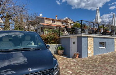 Cozy Apartment In Pilkovici With Wifi - Photo 31