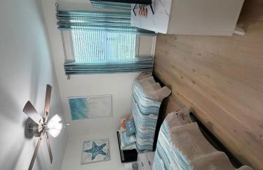 Coastal Launch Properties - Foto 20