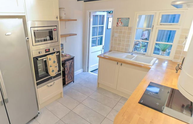 Beautiful 3-bed Cottage in Burnham-on-crouch - Foto 22