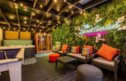 The Secret Garden, Donaghadee - The Hideaway - Stylish 5-Beds, and Lavish 3-Bedrooms - Guests 7 - Super Fast Speed Wi-FI - Foto 73