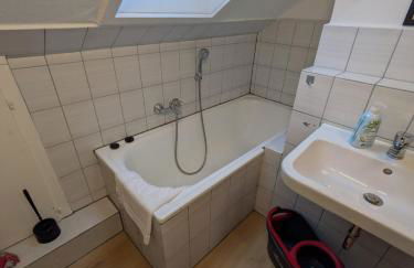 Zentrale Unterkunft in Neumünster - Photo 17