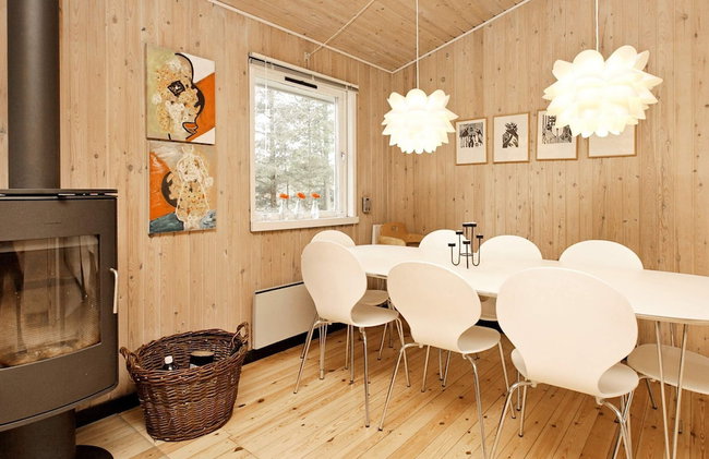 8 Person Holiday Home in Albaek - Foto 16