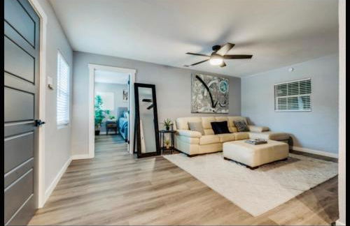 Dallas Charm in the Heart of Medical District - Foto 13