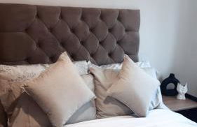 3 Bedroom Brand New Whiteley Home with Hot Tub - Photo 8