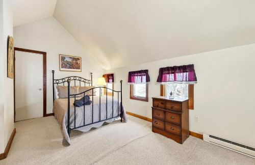 Chalet Across from Holiday Valley Walk to Lifts - Foto 43