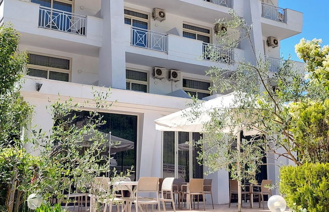 Hotel Nacional Durres - Photo 1