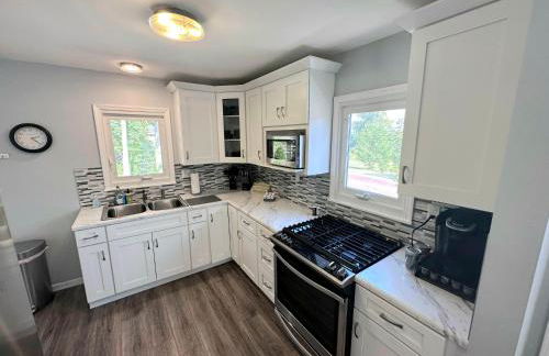 Charming Duplex on Main - Foto 1