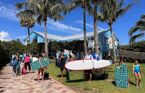 Pet-Friendly 2BR - No Pet Fees - Walk to Beach - Foto 4