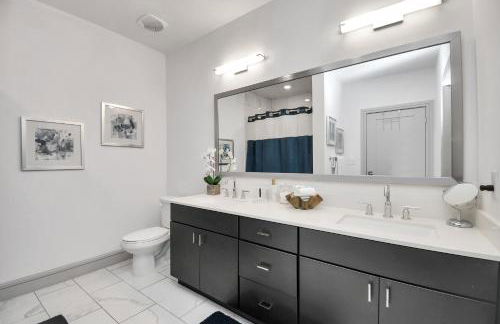 Haus of Blues-HighRise-NRG Stadium-Med Center- Private Parking - Foto 21