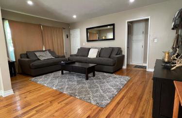 Lakewood beautiful 2 bedrooms with huge backyard - Photo 15