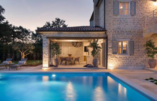 Villa Elena u Ladicima for 8 people with private pool & sports complex in Central Istria - Foto 2