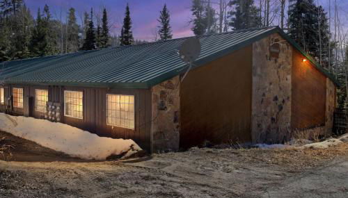 Beautiful Ski-in Ski-out Condo Located On The Eagle Point Resort! condo - Foto 2