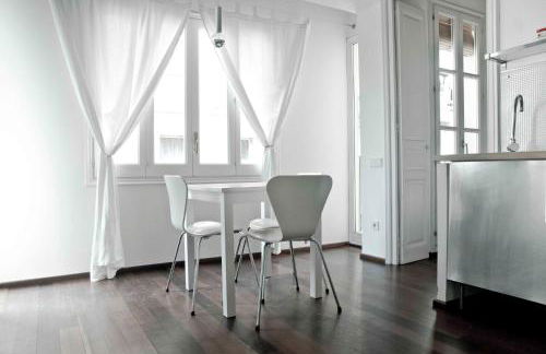 Barceloneta Suites Apartments Market - Photo 14